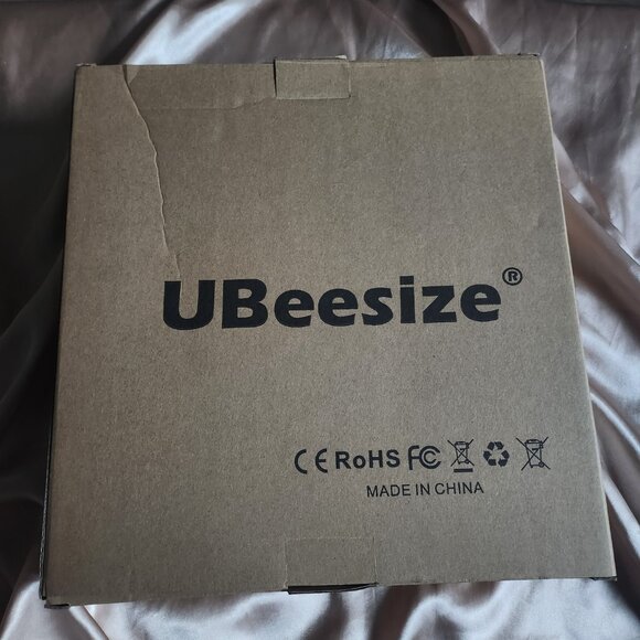 UBeeSize Selfie Ring Cam Set - Picture 2 of 4